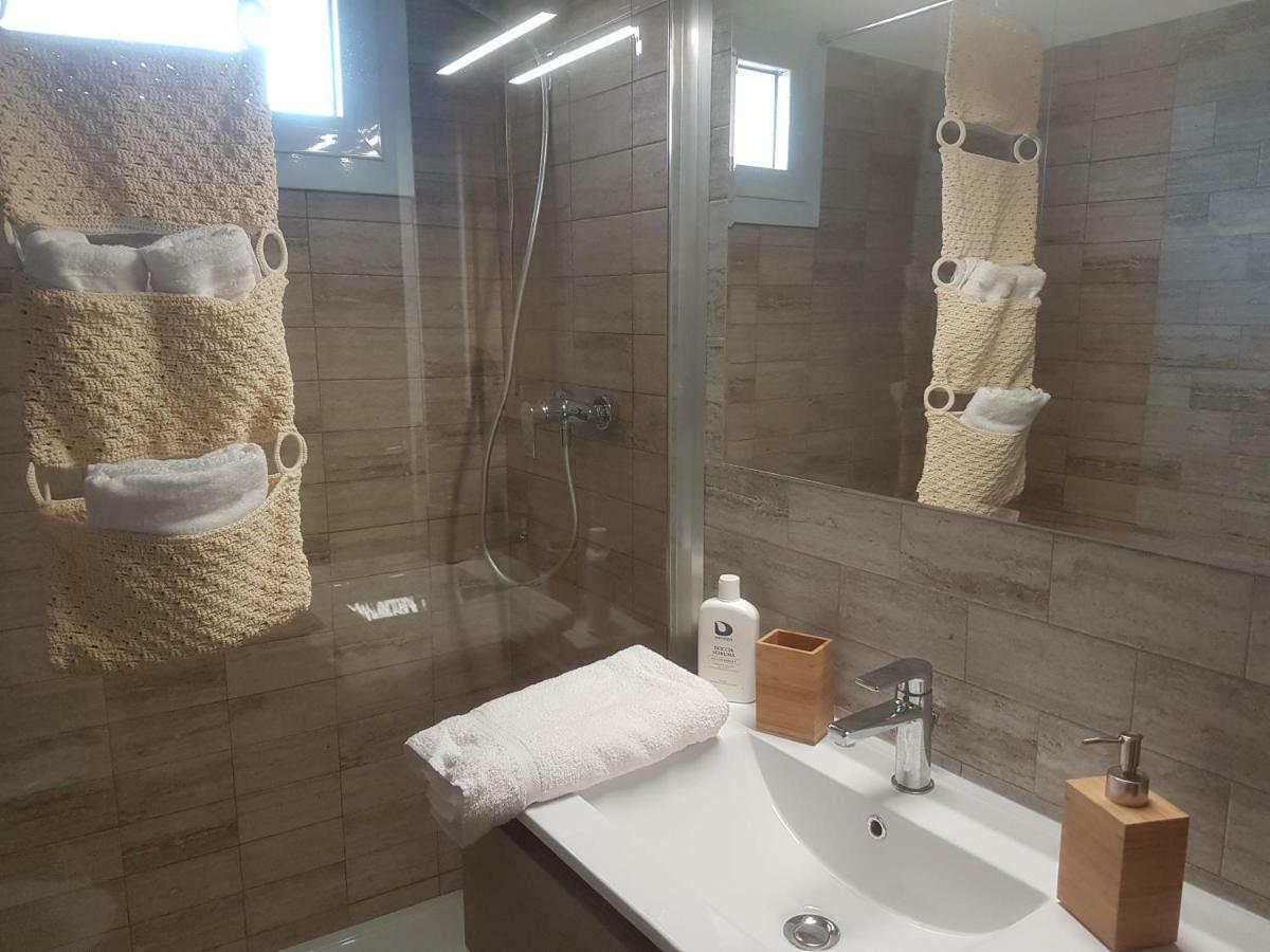 דירות לצ'ה House Don Tonino מראה חיצוני תמונה